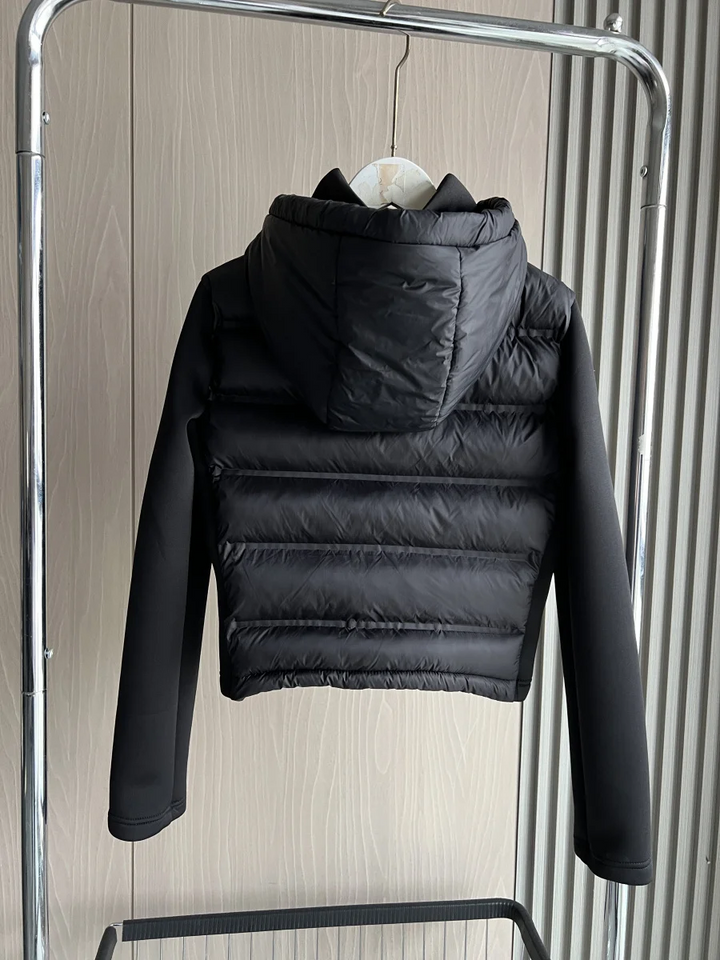 Women's Lightweight Puffer Jacket with Hood and Zip Closure