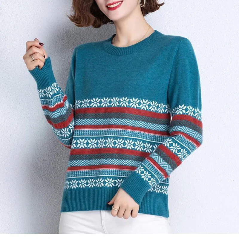 Laurel Women’s Round Neck Jacquard Knit Sweater