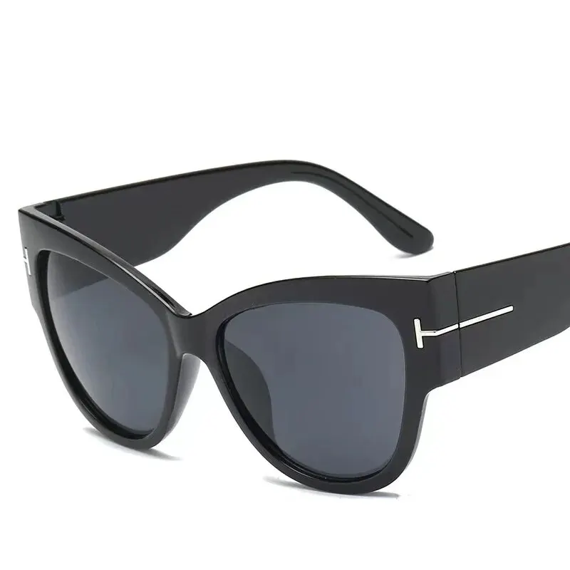 Women’s Valentino Oversized Sunglasses