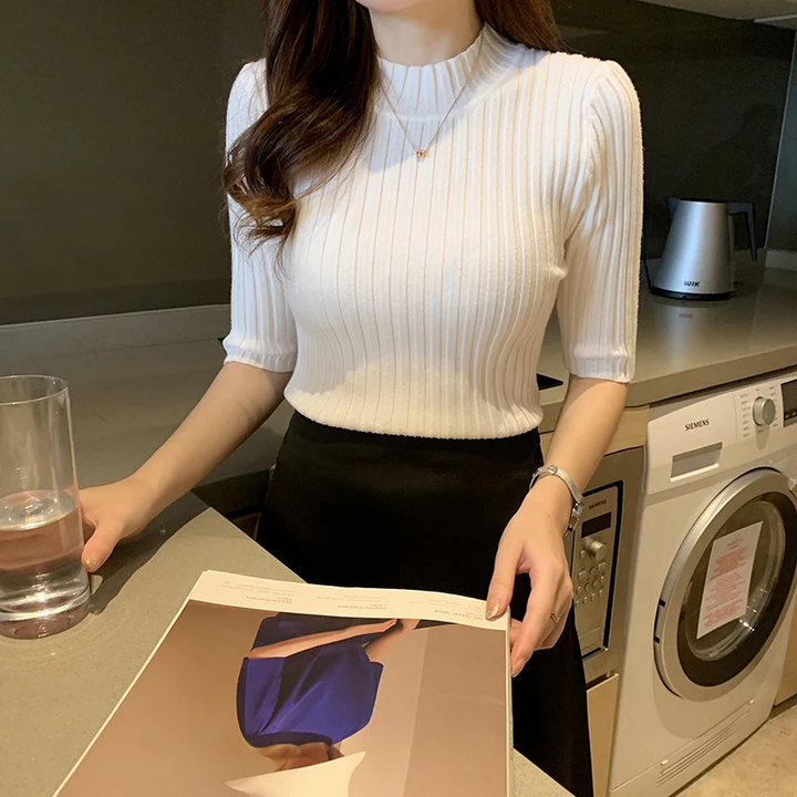 Ribbed Knit Short Sleeve Top