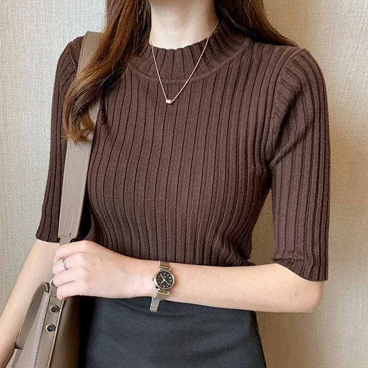 Ribbed Knit Short Sleeve Top